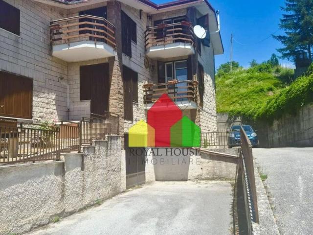 Appartamento in vendita a Castel di Sangro AQ