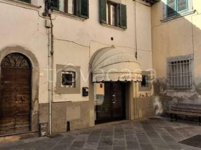 Appartamento in vendita a Castel Focognano via vittorio emanuele, 11, Rassina