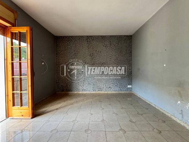 Appartamento in vendita a Castel Morrone CE