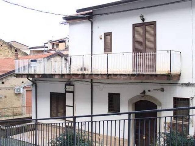Appartamento in vendita a Castel San Lorenzo via Piedi la Terra, 28