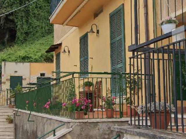 Appartamento in vendita a Castel San Pietro Romano RM