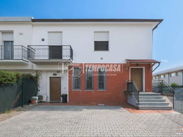 Appartamento in vendita a Castel San Pietro Terme BO