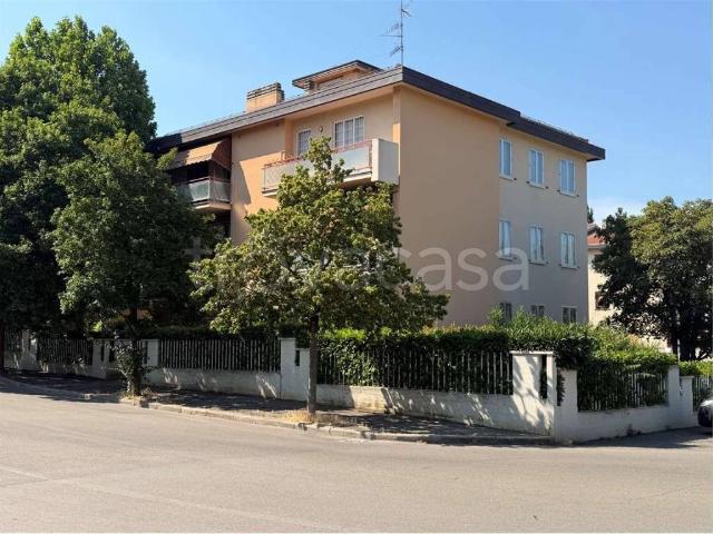 Appartamento in vendita a Castel San Pietro Terme piazza Dei Poeti, 7