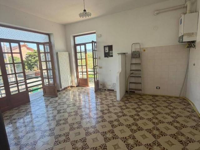 Appartamento in vendita a Castelnuovo Magra SP