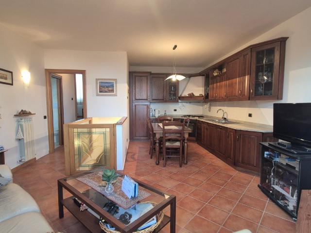 APPARTAMENTO in VENDITA a CASTELNUOVO BERARDENGA Via del Taglio di 3 vani
