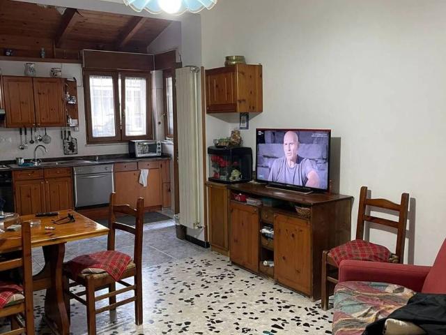 Appartamento in vendita a Castelnuovo Cilento SA