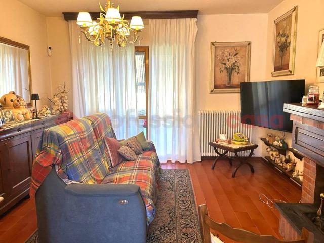 Appartamento in vendita a Castelnuovo di Garfagnana LU