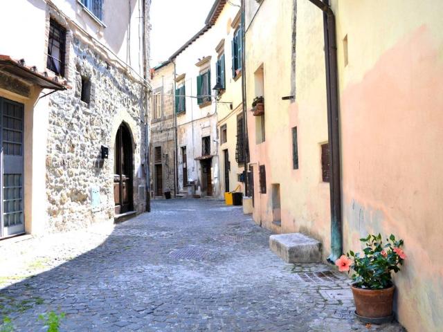 Appartamento in vendita a Castelnuovo di Porto RM
