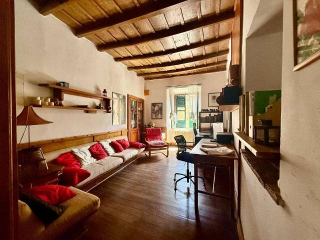 Appartamento in vendita a Castelnuovo di Porto RM