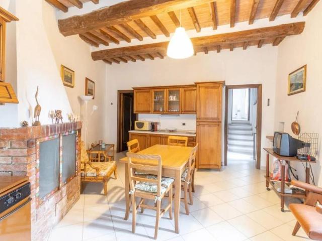 Appartamento in vendita a Castelnuovo di Val di Cecina PI