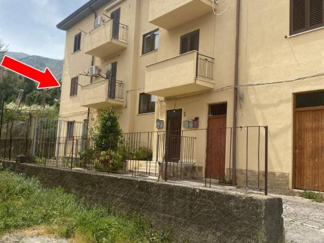 Appartamento in vendita a Castelbuono PA