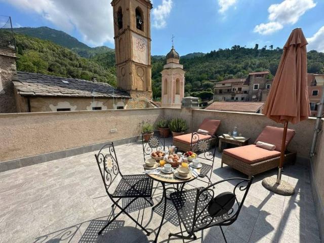 Appartamento in vendita a Castelbianco SV