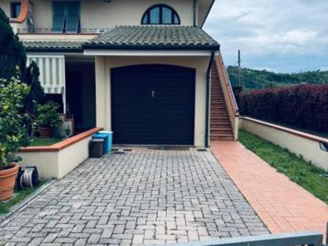 Appartamento in vendita a Castelfranco di Sotto 80 mq Rif: 1427742
