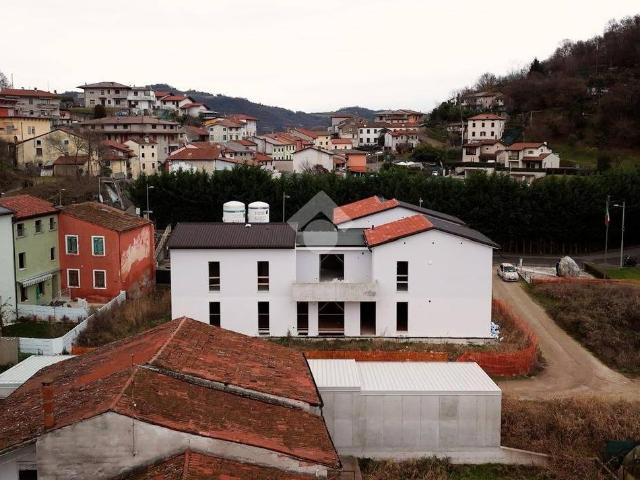 Appartamento in vendita a Castelgomberto VI
