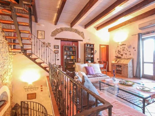 Appartamento in vendita a Castellabate SA