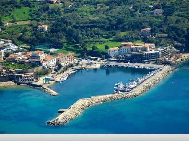 Appartamento in vendita a Castellabate SA