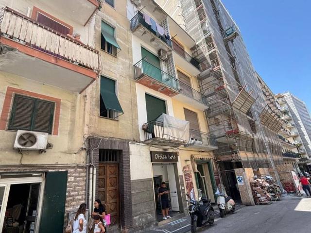 Appartamento in vendita a Castellammare di Stabia NA
