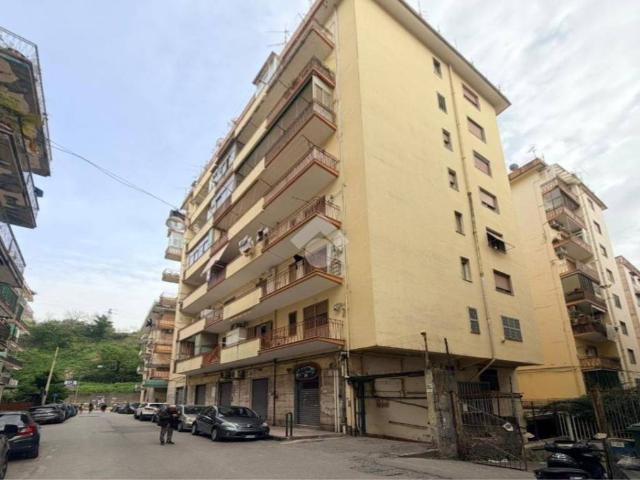Appartamento in vendita a Castellammare di Stabia NA
