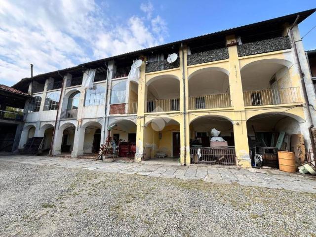 Appartamento in vendita a Castellamonte TO