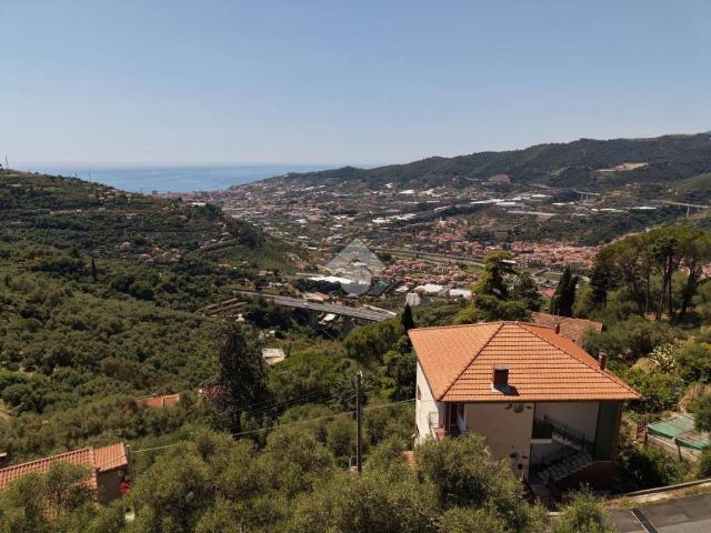 Appartamento in vendita a Castellaro IM