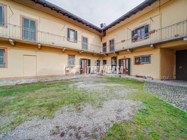 Appartamento in vendita a Castelletto Sopra Ticino