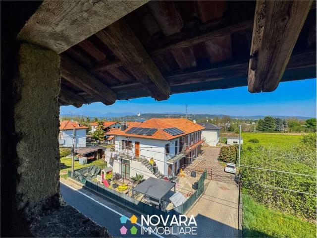 Villetta a schiera in vendita a Castelletto Sopra Ticino NO