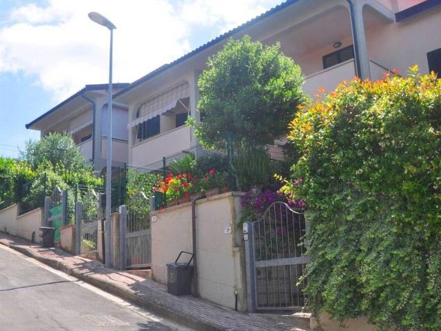 Appartamento in vendita a Castellina Marittima PI