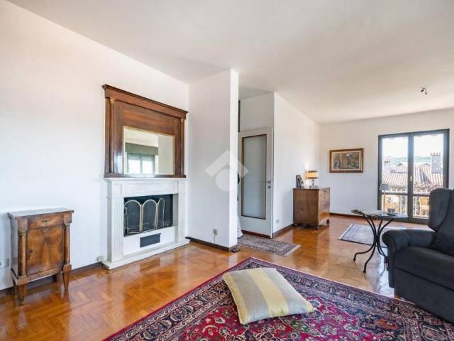 Appartamento in vendita a Castello di Brianza via Giuseppe Verdi, 6