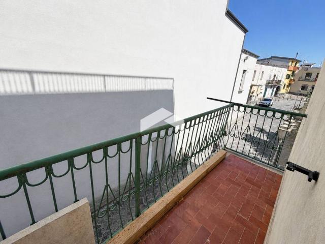 Appartamento in vendita a Castello di Cisterna NA