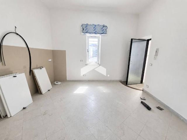 Appartamento in vendita a Castello di Cisterna NA