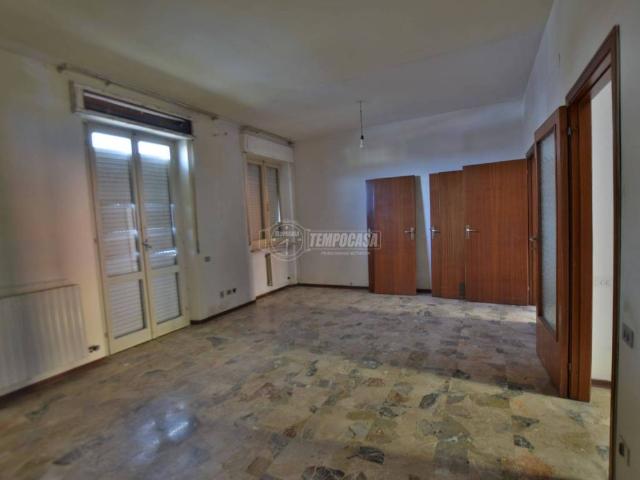 Appartamento in vendita a Castelraimondo MC