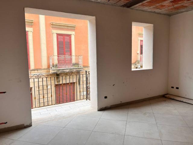 Appartamento in vendita a Castelvetrano, Centro Storico