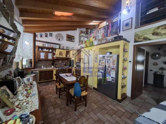 Appartamento in vendita a Castelvetro Piacentino PC