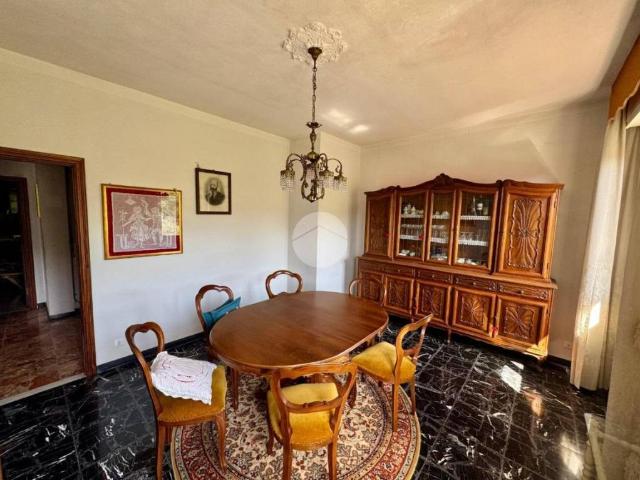 Appartamento in vendita a Castiglione Chiavarese via Giovanni xxiii, 3
