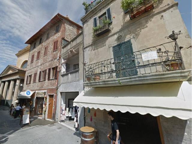 Appartamento in vendita a Castiglione del Lago PG
