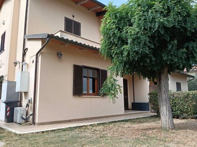 Appartamento in vendita a Castiglione del Lago PG