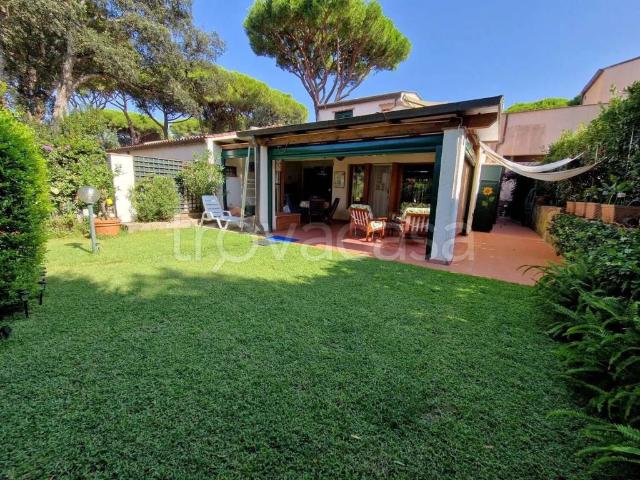 Appartamento in vendita a Castiglione della Pescaia via Dei Muschi s.n.c Punta Ala