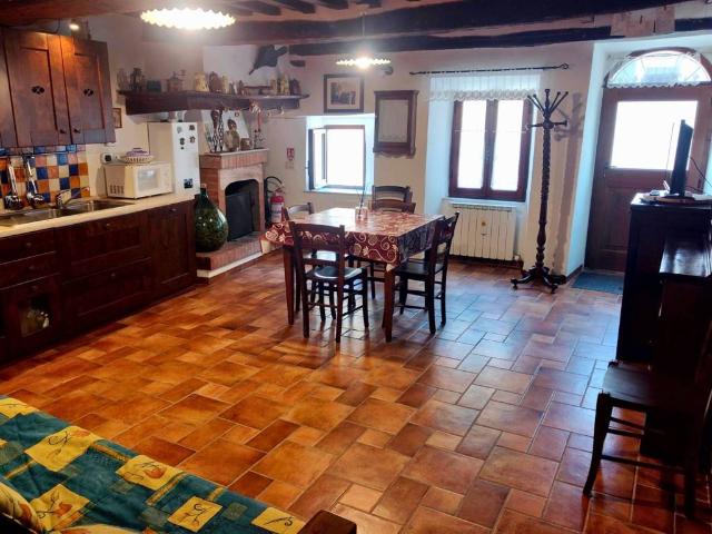Appartamento in vendita a Castiglione d'Orcia SI