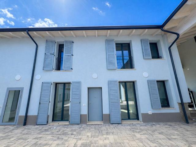 Appartamento in vendita a Castrezzato BS