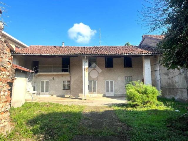 Rustico / Casale in vendita a Castrezzato BS