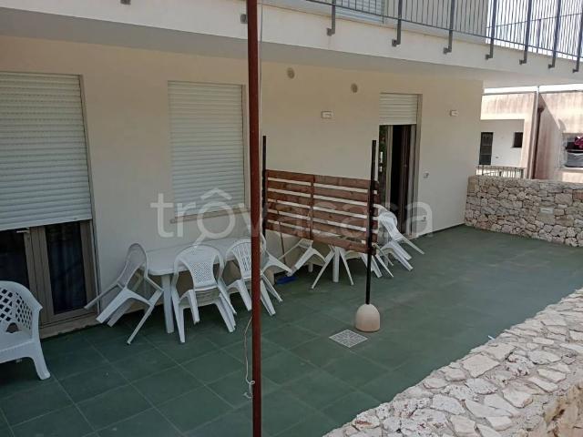 Appartamento in vendita a Castro via Vittorio Veneto