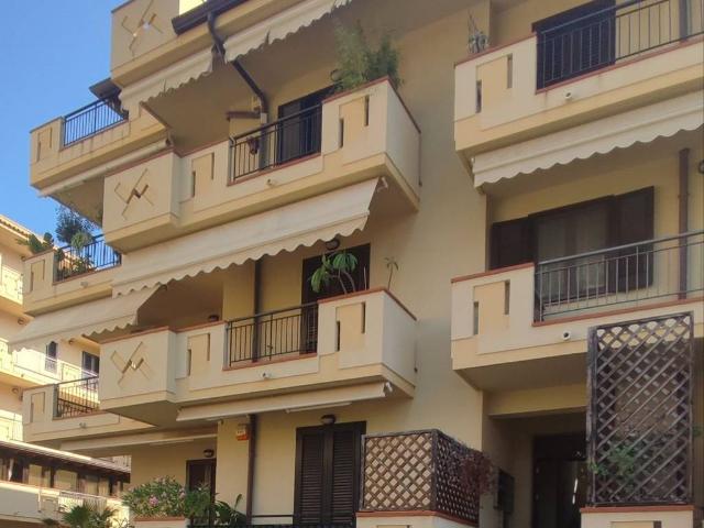 Appartamento in vendita a Capo d'Orlando ME