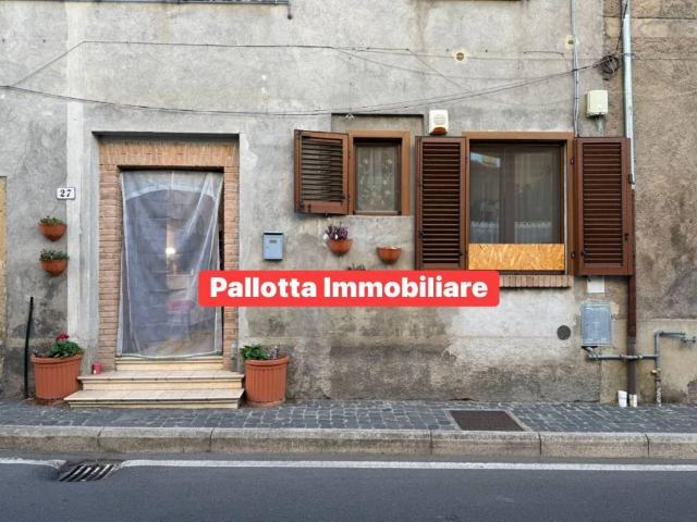 Appartamento in vendita a Capodimonte VT