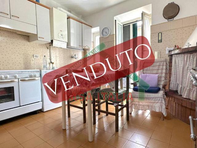 Appartamento in vendita a Capodimonte VT