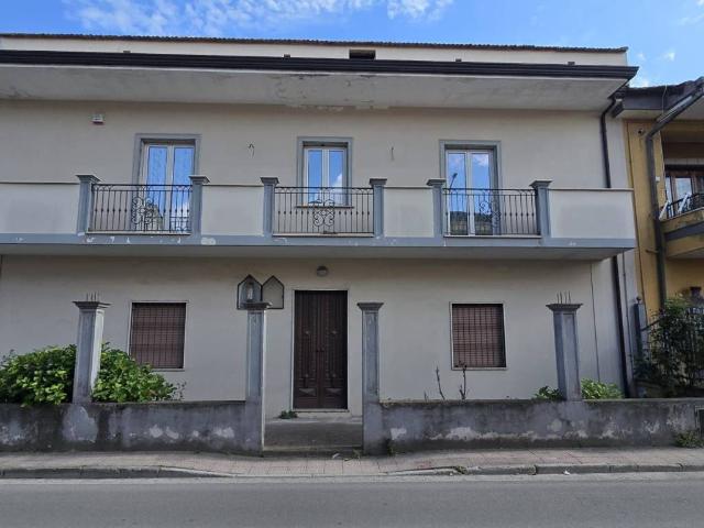 Appartamento in vendita a Capodrise CE