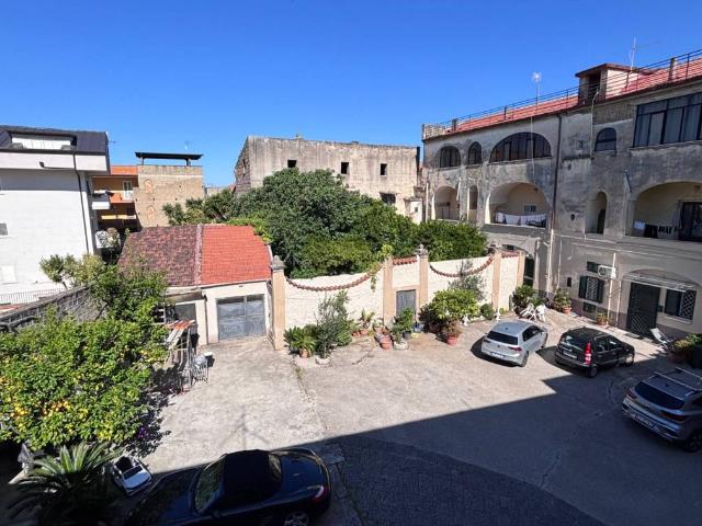 Appartamento in vendita a Capodrise CE