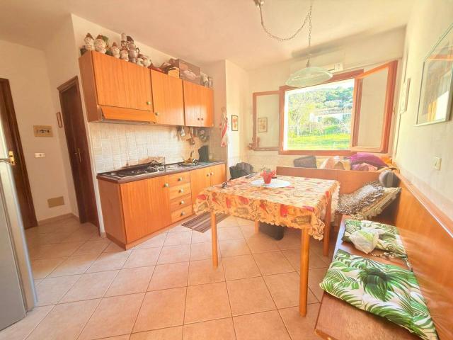 Appartamento in vendita a Capoliveri