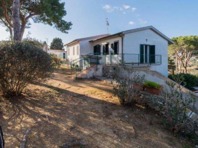 Appartamento in vendita a Capoliveri LI