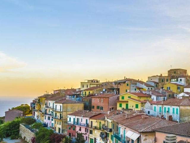 Appartamento in vendita a Capoliveri LI