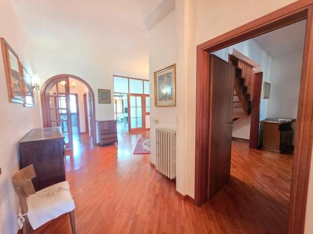 Appartamento in vendita a Capanne Montopoli in Val d'Arno 200 mq Rif: 1395563